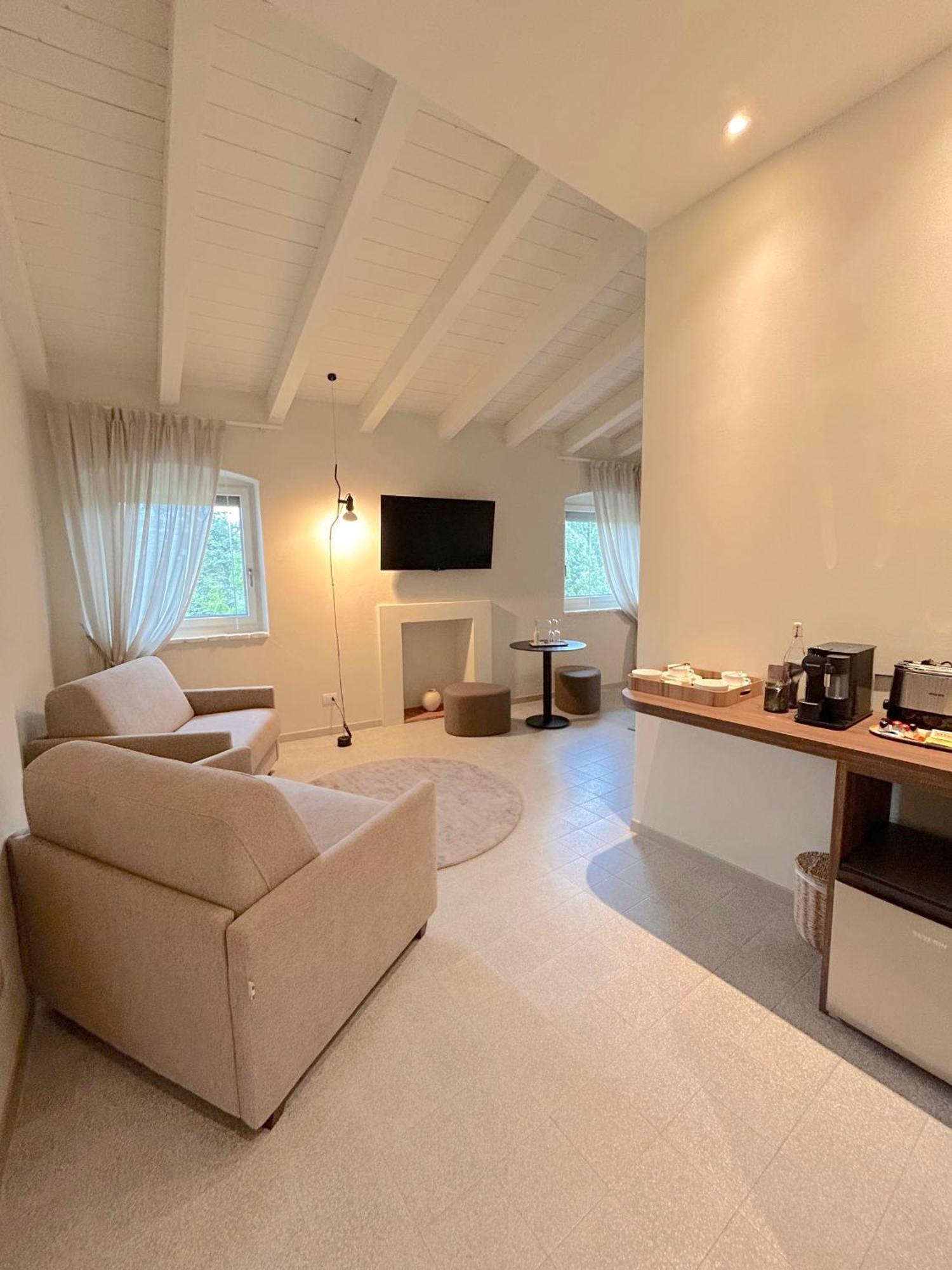 The Lake Suites Com - Luxury Stay In Lazise Exteriör bild