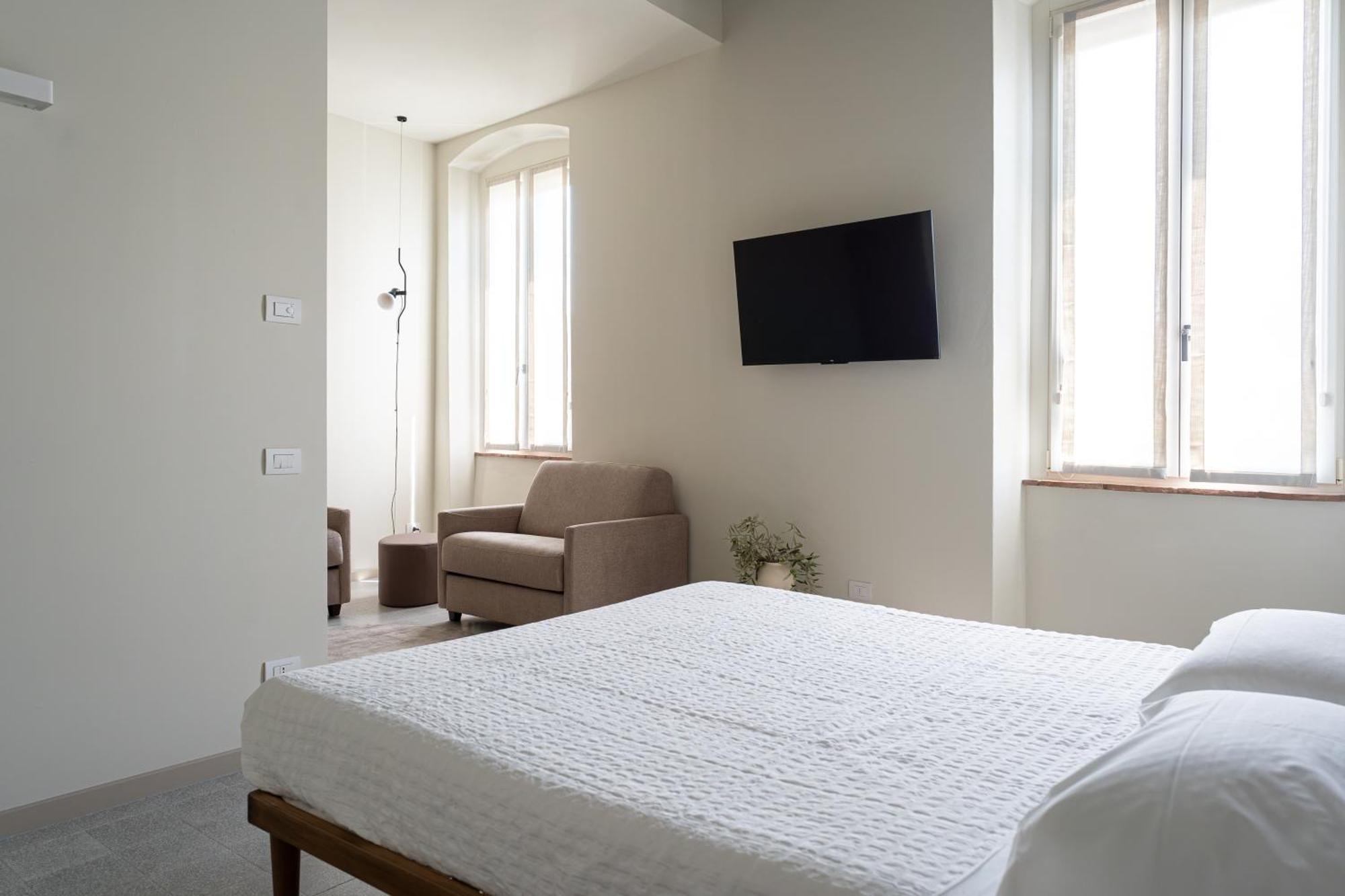 The Lake Suites Com - Luxury Stay In Lazise Exteriör bild
