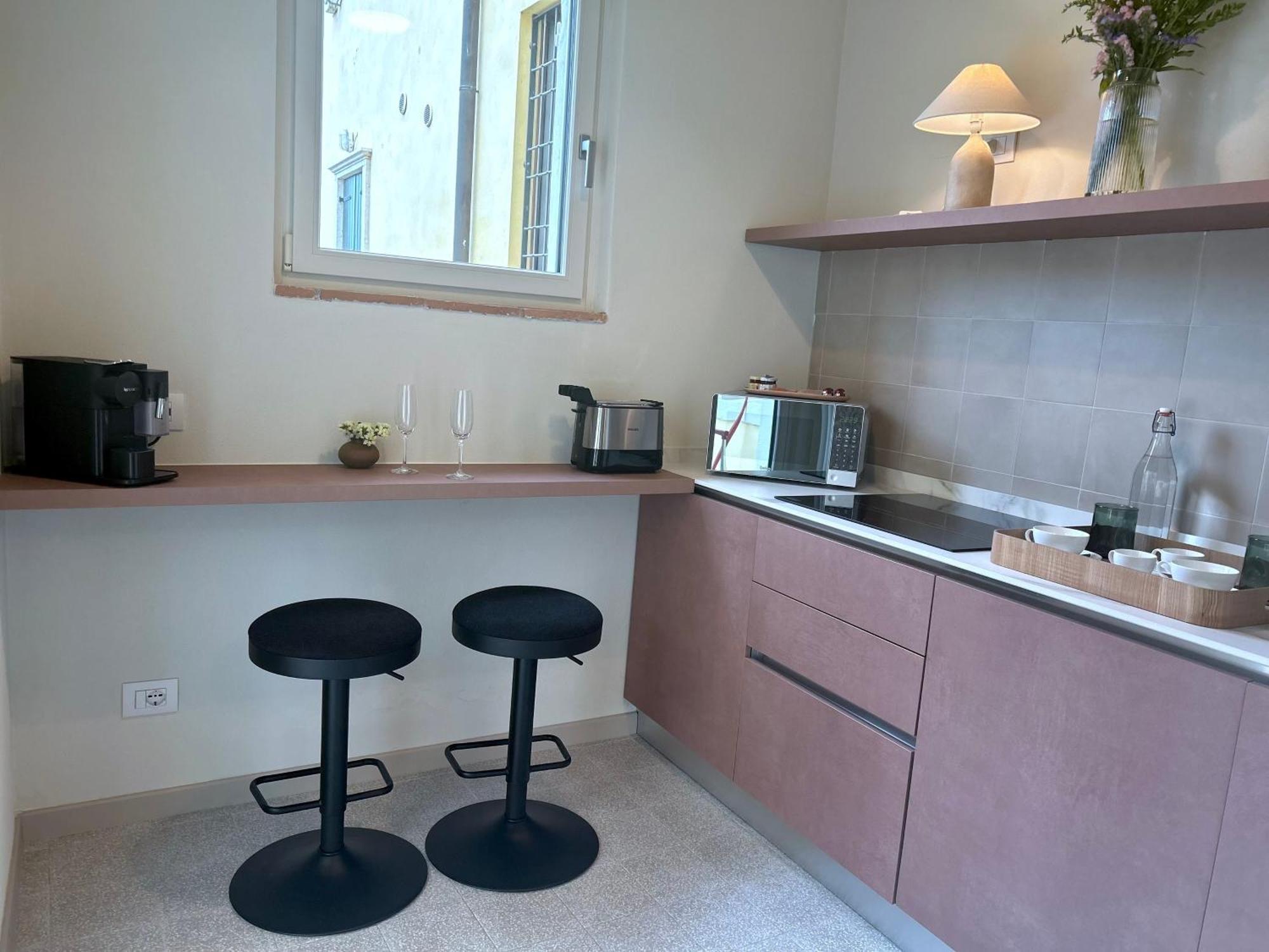 The Lake Suites Com - Luxury Stay In Lazise Exteriör bild