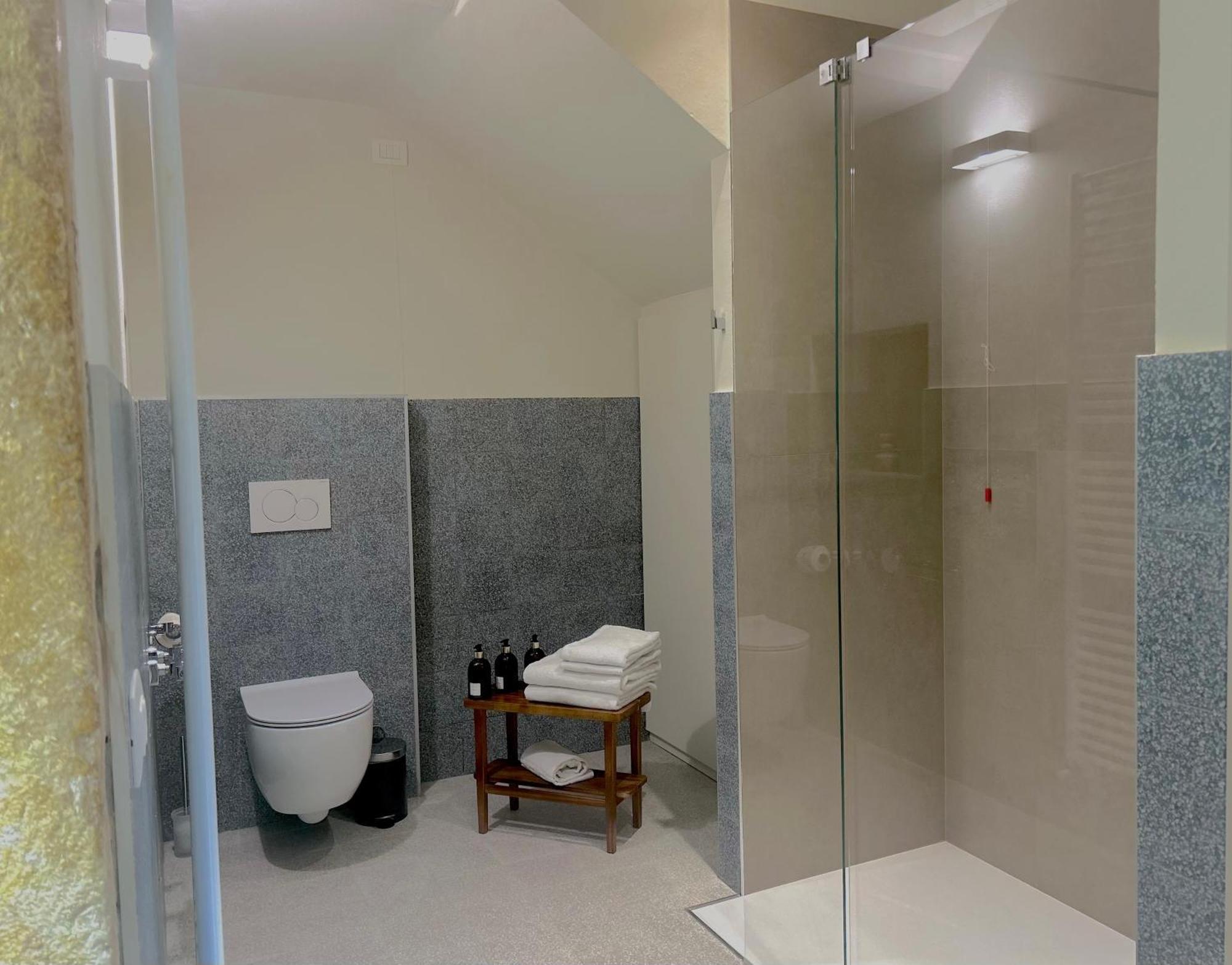 The Lake Suites Com - Luxury Stay In Lazise Exteriör bild