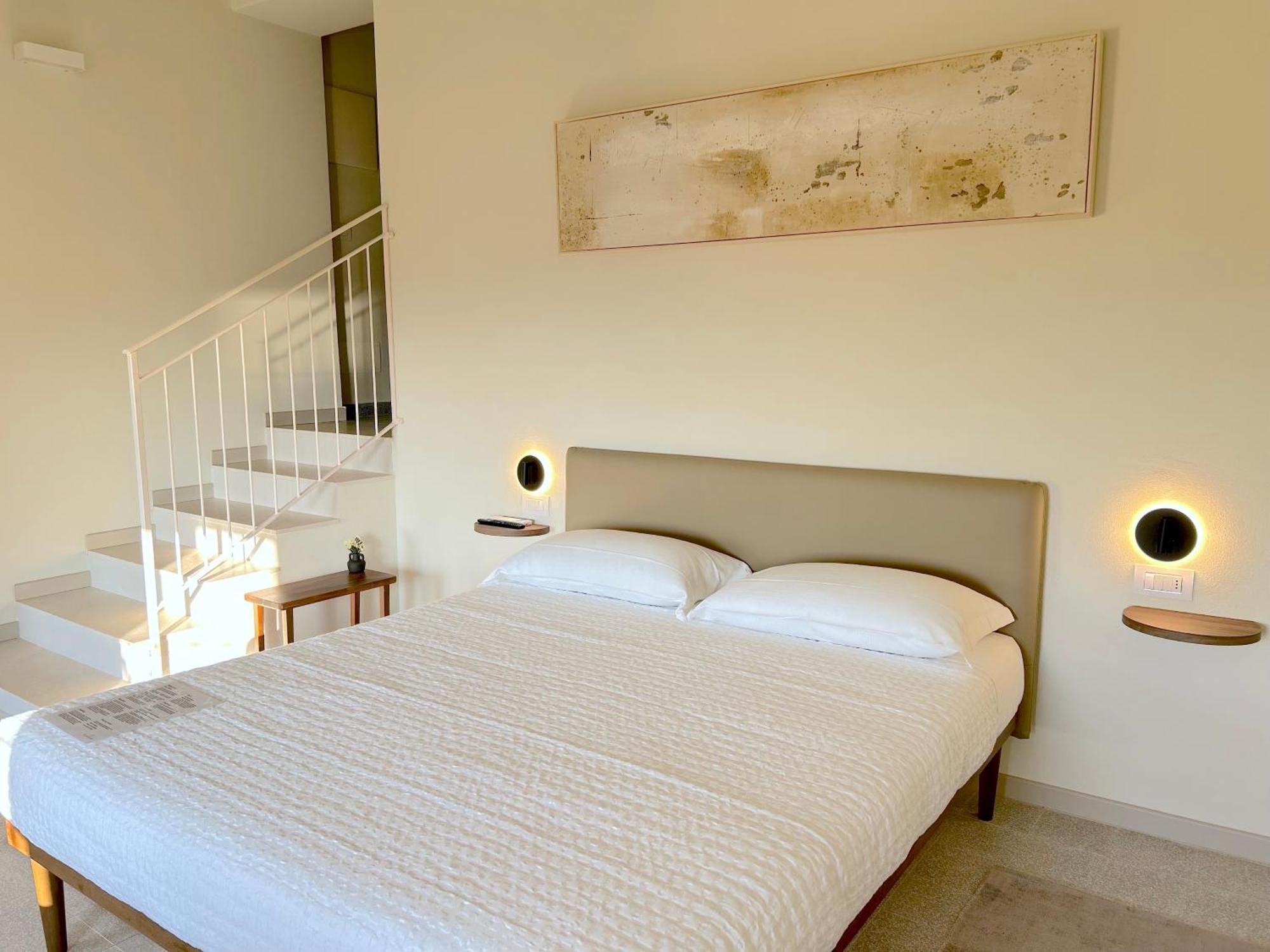The Lake Suites Com - Luxury Stay In Lazise Exteriör bild