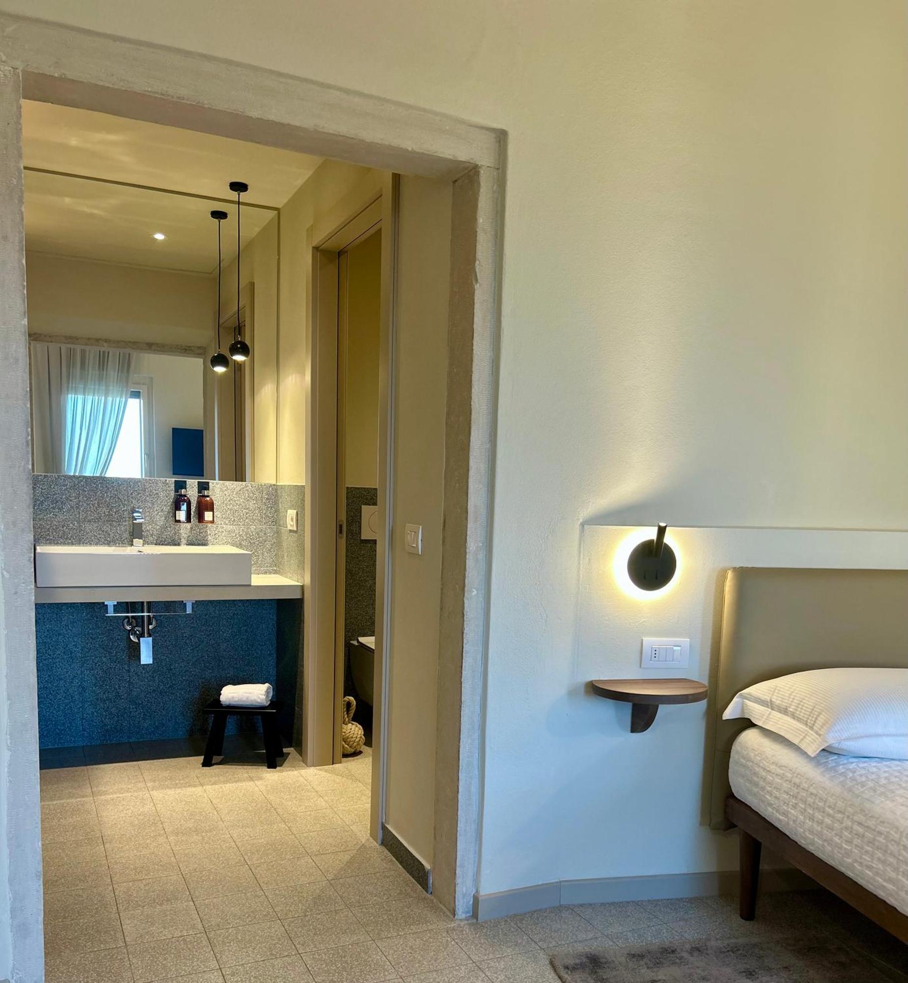 The Lake Suites Com - Luxury Stay In Lazise Exteriör bild